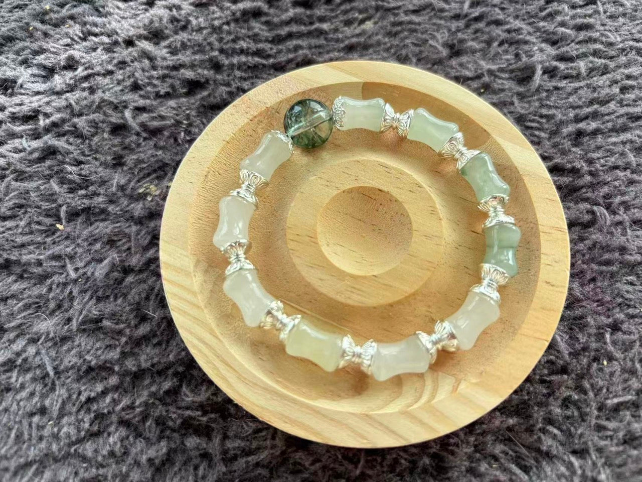 Bamboo Shape Jade, Green Phantom Crystal Bracelet with Silver Colour Decoration