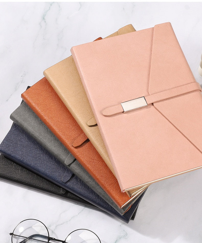 Notebook, Pen, 32Gb USB Gift Set