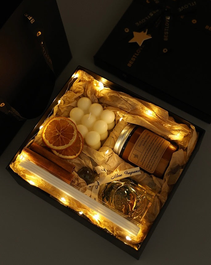 Winter Candles and Diffuser Set With Cinnamon & Dried Lemon Slices Decoration