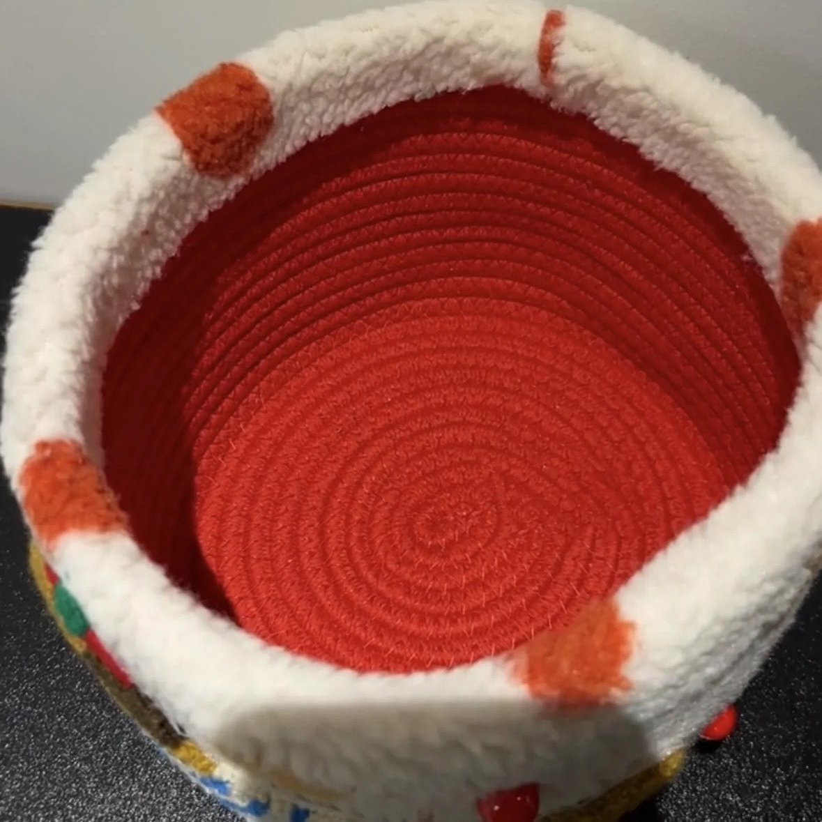 Handmade Dachshund Crochet Basket – Adorable Sausage Dog Storage Solution for Home Organization