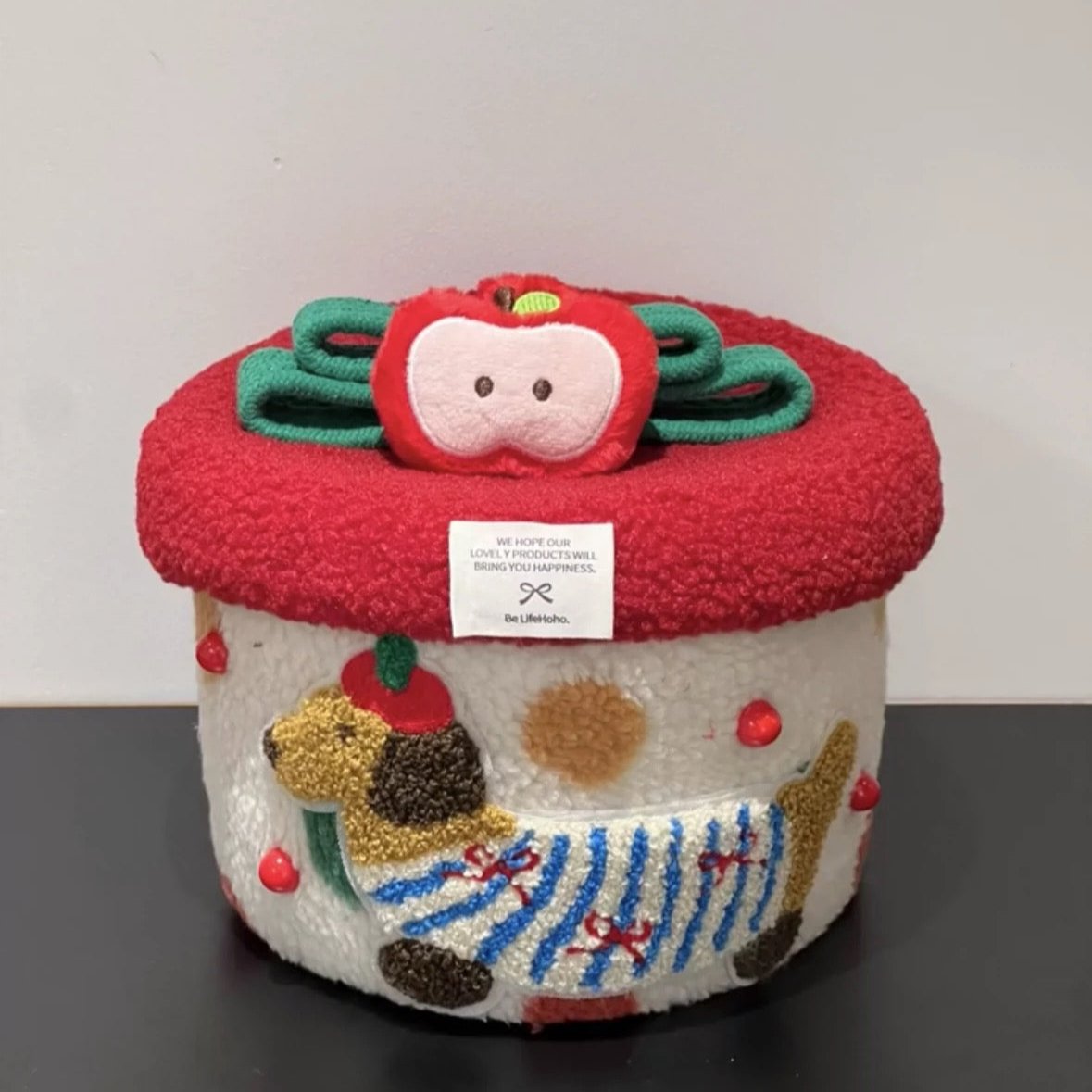 Handmade Dachshund Crochet Basket – Adorable Sausage Dog Storage Solution for Home Organization