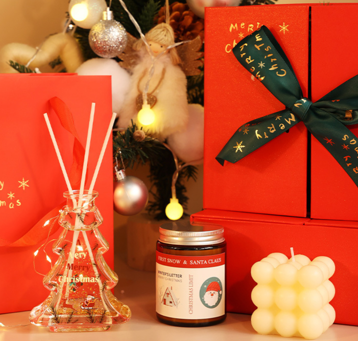 Christmas Candles and Diffuser Set in Red Package
