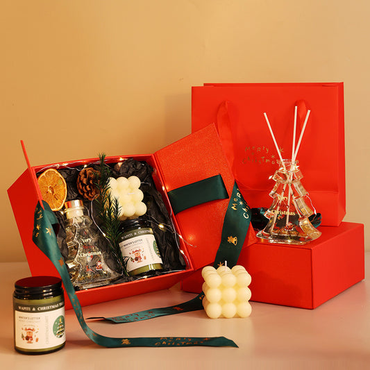 Christmas Candles and Diffuser Set in Red Package