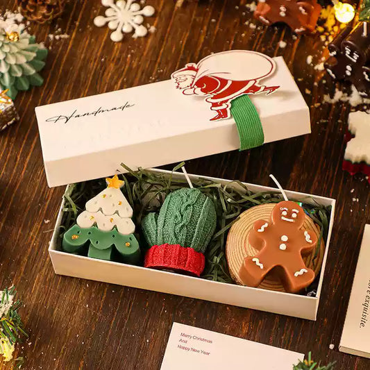 Christmas Themed Scented Candle Gift Box – 3-Pack with Wooden Candle Holder